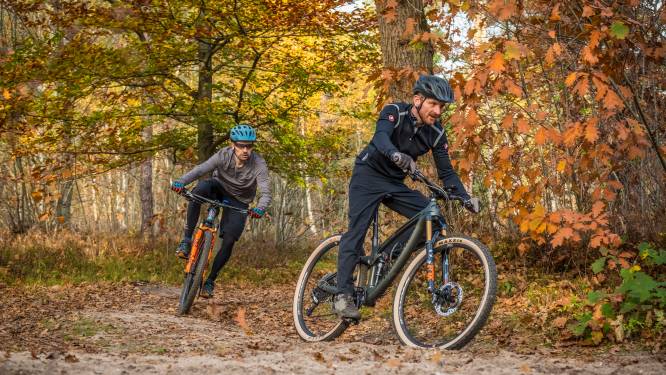 Zandverstuivingen die op slot gaan, een mtb-vignet: wat gebeurt er allemaal op de Veluwe?
