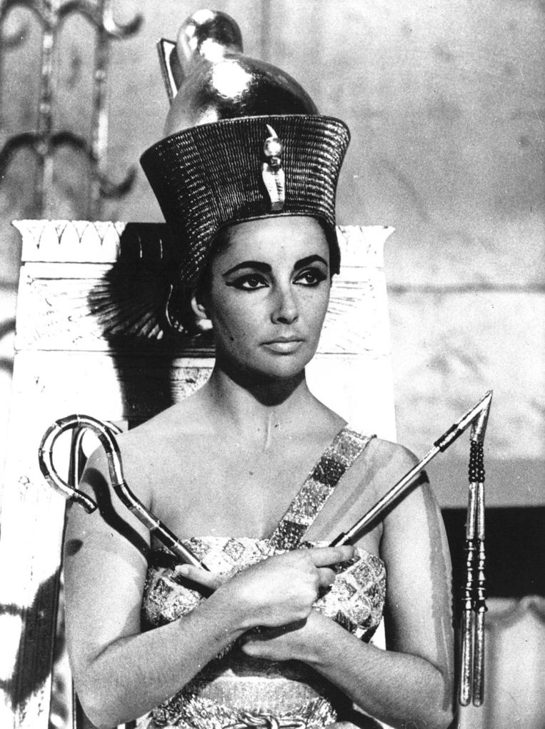 Actrice Elisabeth Taylor als Cleopatra in de gelijknamige film Beeld ANP