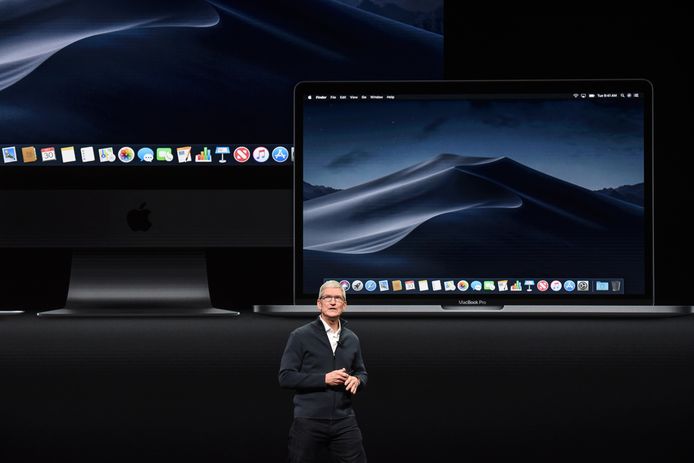Apple-topman Tim Cook bij de laatste voorstelling van onder andere een nieuwe MacBook Air, dinsdag in New York.