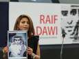 Saoedische blogger Raif Badawi die kritiek leverde op Saudisch bewind vrijgelaten na tien jaar en 1.000 zweepslagen