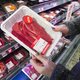 Nederlanders zeggen vlees vaker te laten staan, maar eten nog steeds teveel