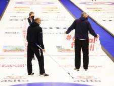 Logo erotiekwebshop na ophef verwijderd uit curlingijs in Leeuwarden