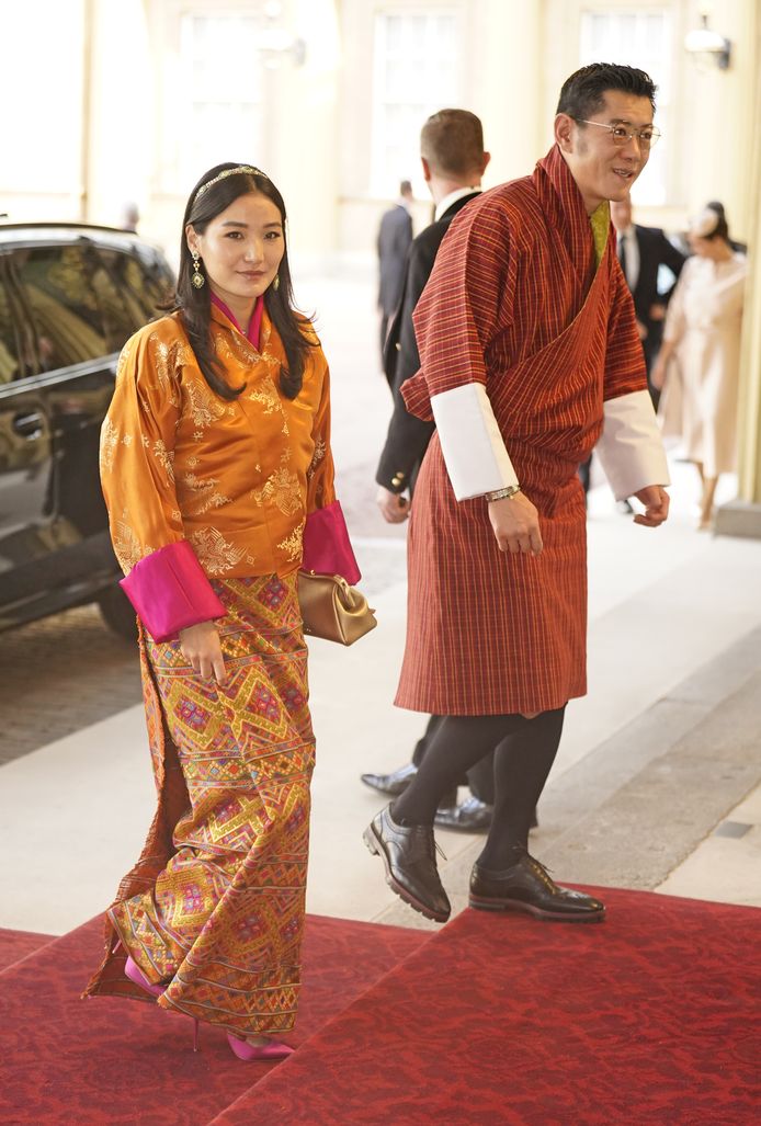 Королева Бутана Джецун Пема и король Джигме Кхесар Намгьел Вангчук.