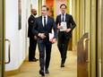 Demissionair premier Mark Rutte en demissionair minister Hugo de Jonge (Volksgezondheid, Welzijn en Sport) voorafgaand aan een persconferentie.