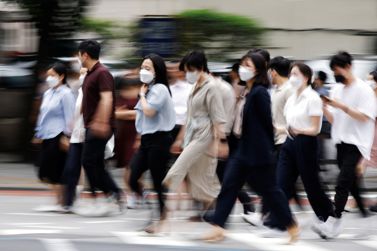 Forenzen in Seoul, Zuid-Korea. Beeld Kim Hong-Ji / REUTERS