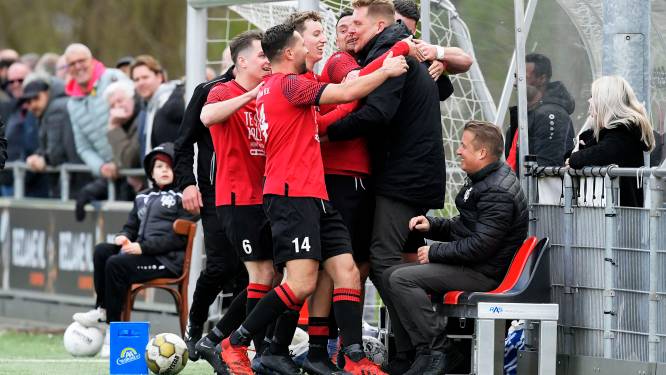 EBOH draagt derbyzege op aan teammanager die vader verloor: ‘Die goal was voor hem’