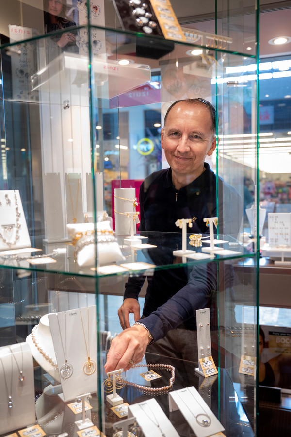 Juwelier stopt er na 44 jaar mee 'Ik wil gaan werken voor een baas