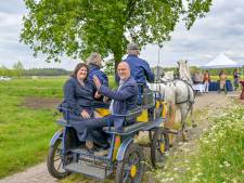 Nieuwe ruiterroute tussen Rucphen en Roosendaal open: ‘Je kunt hier op je gemak rijden’