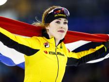 Thialf verrast met toptijden: ‘Wat wordt er nu al belachelijk hard gereden’