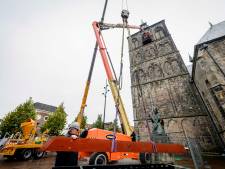 Nieuwe, grootste klok van Twente wordt 45 meter omhoog gehesen, nu al beweegt de vloer een beetje: ‘Maar het is allemaal doorgerekend’