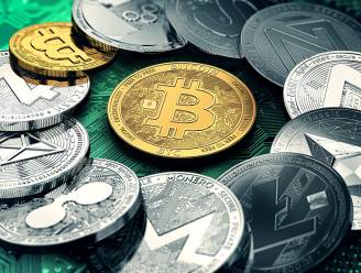 Bitcoin maakt snelle val en verliest bijna vijfde van zijn waarde