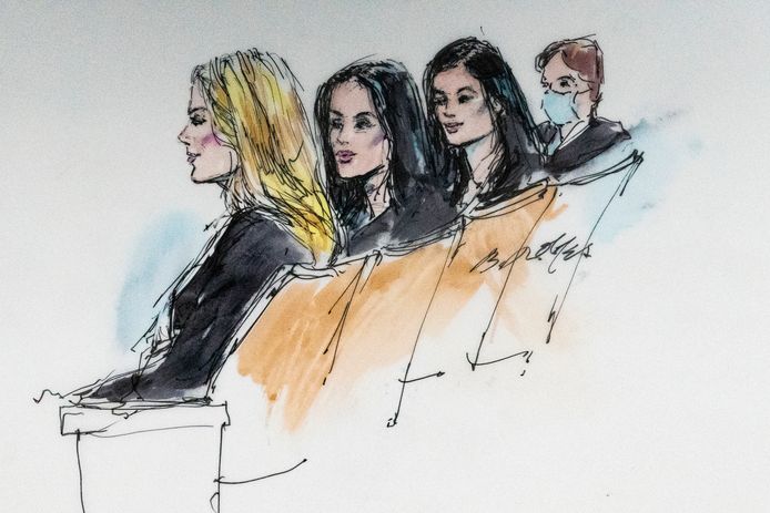 Khloé, Kim, Kylie and Kris in the court drawing.