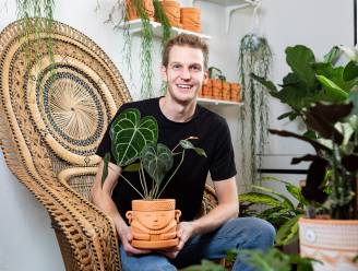 “Ik investeerde 30.000 euro spaargeld in mijn plantenwinkel”: vandaag keert Louis (25) zich bewust een laag nettoloon van 1.700 euro per maand uit