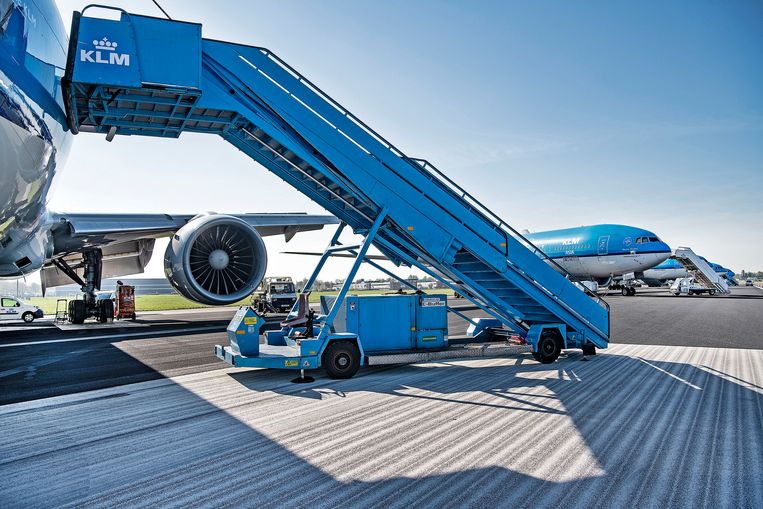 De vloot van KLM op Schiphol. Beeld Guus Dubbelman / de Volkskrant