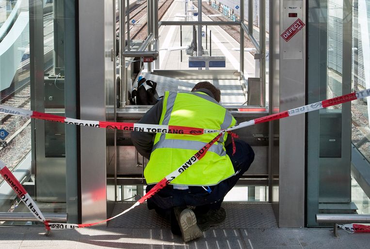 Vlucht Interesseren systeem Na de flatbrand in Arnhem rijst de vraag: hoe onveilig zijn Nederlandse  liften?
