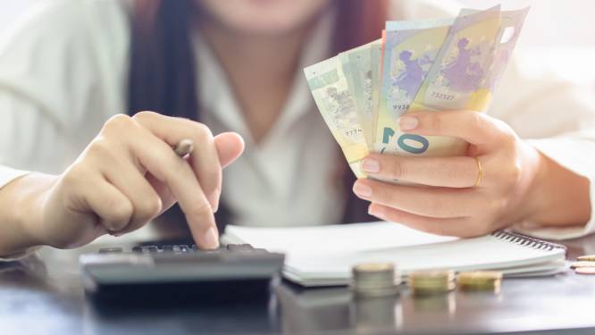 Doe de online potjes-check en bespaar 600 euro: ‘Veel mensen schamen zich voor hun geldzorgen’