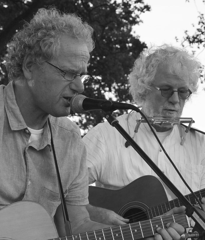 Slow Train treedt op zondag 8 mei op in 't Warnshuus.