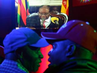 "Mugabe bereid af te treden, ontslagbrief is geschreven"