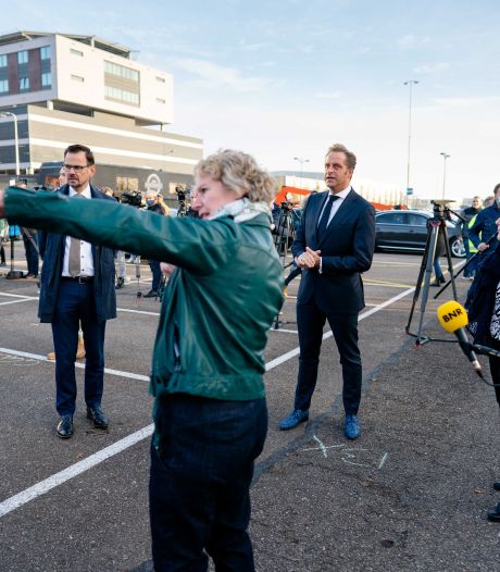 Krijgt Rotterdam een volledige lockdown? Minister De Jonge noemt daling ‘nog pril en beperkt’