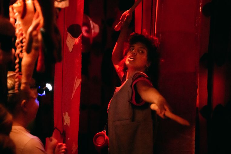 Scene uit De minotaurus, een monsterlijk labyrint van Studio Brei op Theaterfestival Boulevard Beeld Julian Maiwald