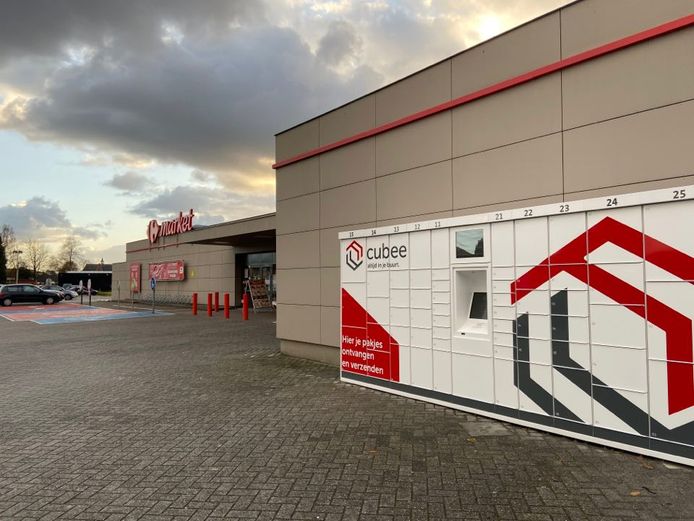 Sinds vrijdag kan u ook postpakketjes verzenden en ontvangen aan Carrefour Market.