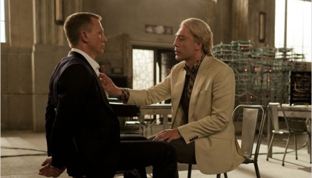 Skyfall Beeld Humo