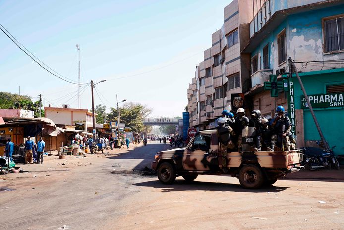 Archiefbeeld van oproerpolitie in Bamako (Mali)