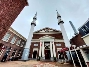 Van rolschaatsen tot een kijkje in de moskee: zo maak je een wereldreis in Den Haag