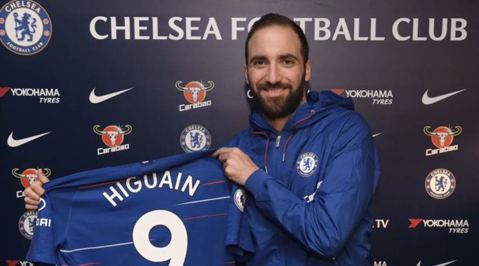 Higuain is intussen voorgesteld bij Chelsea.