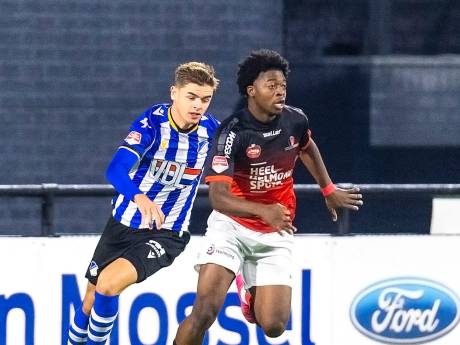 FC Eindhoven haalt teruggezette wingback van stal, Weijs reageert op kritiek: ‘Je bent er 24/7 mee bezig’