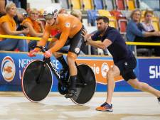 Hoogland herstelt zich op sprint van foutje en boekt ook plek in halve finales