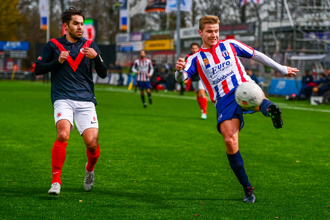 Apengeluiden bij duel Zwarte Pijl, Marengo doet ‘Suárezje’ lees hier alles over het