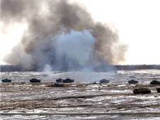 Des bombardements en cours sur le front est en Ukraine