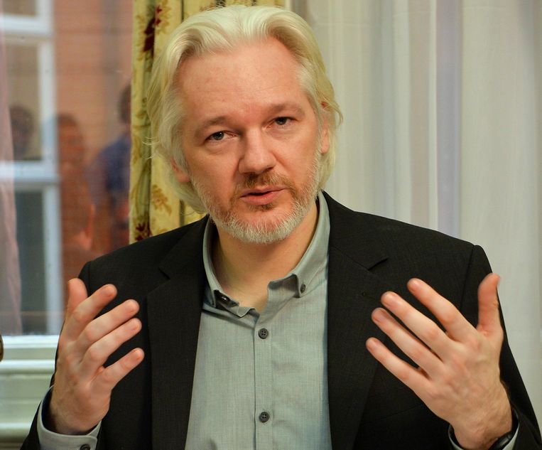 Wikileaks-oprichter Julian Assange tijdens een persconferentie. Beeld REUTERS