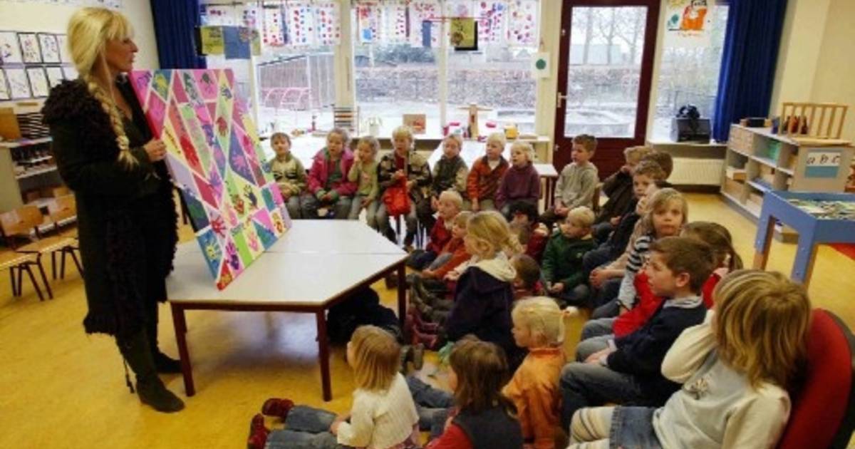 Een school vol kunstenaars in Empe