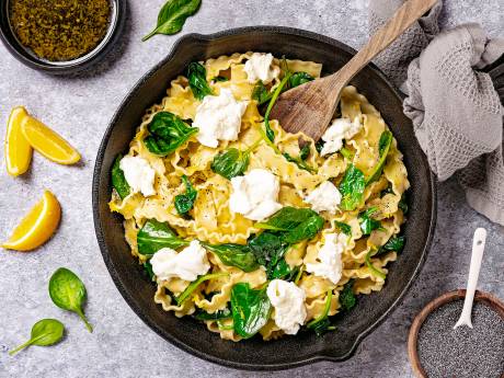 Wat Eten We Vandaag: Pasta met spinazie en citroenboter