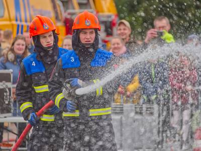 Persfotografen in spe in de prijzen bij fotowedstrijd 112-dag Leende