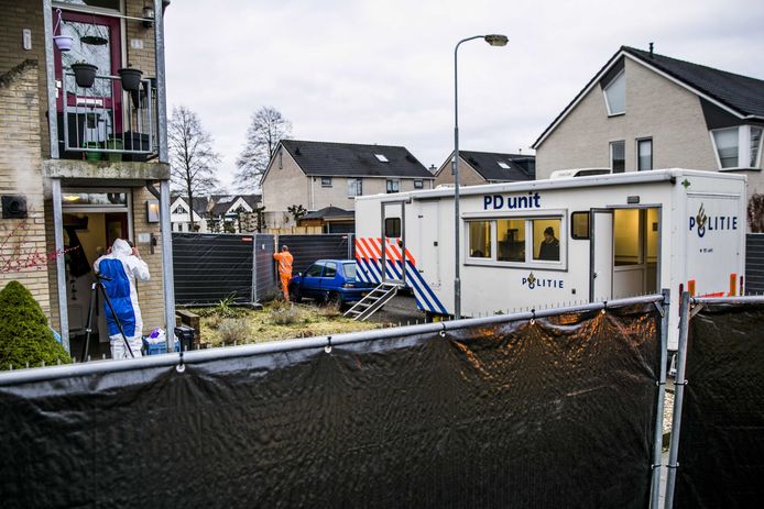 Politieonderzoek bij het huis van Marjolein Bosch, in februari 2020.