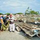 Zeker 384 doden door tsunami en aardbevingen Sulawesi