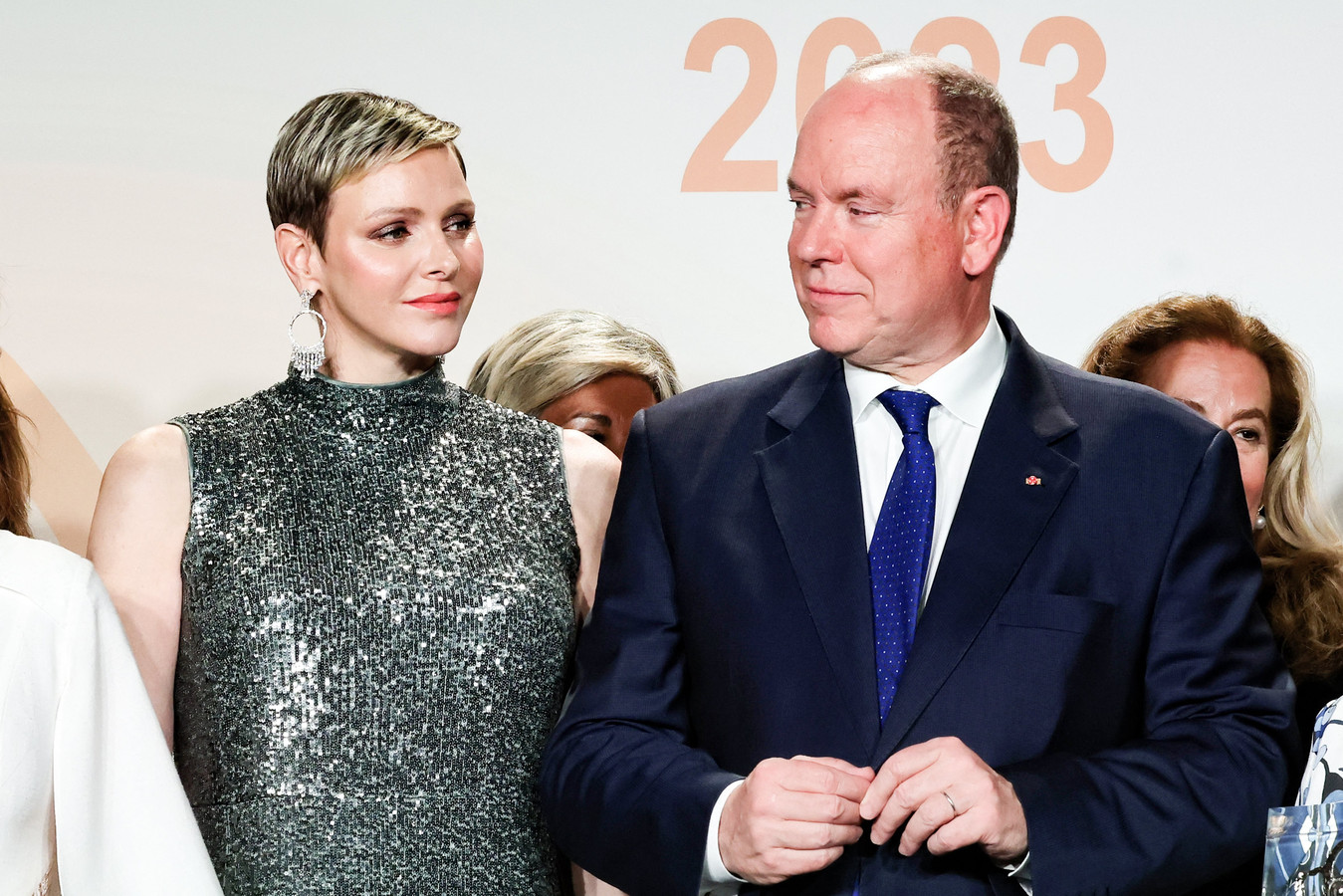 Heeft Albert Van Monaco Verklapt Dat Prinses Charlene Niet Bij Hem