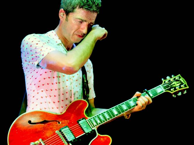 Liam Gallagher haalt weer uit naar broer Noel na emotioneel optreden Manchester: "PR-stunt. Het interesseert hem geen bal"