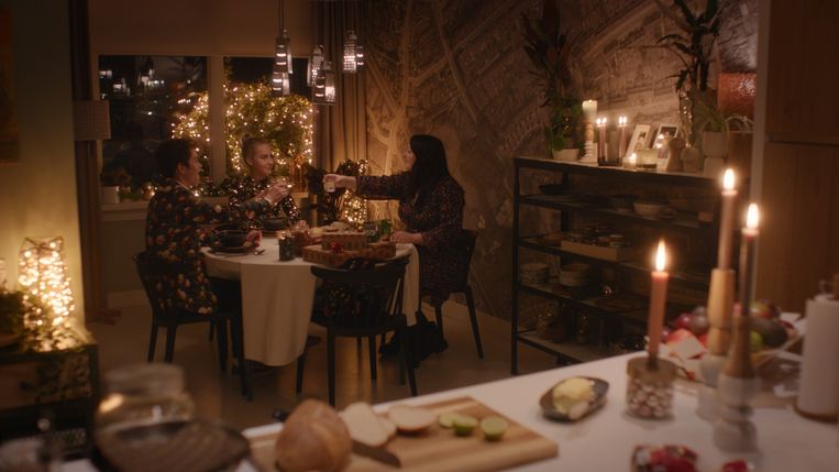 'Kerstappels'.  Beeld 