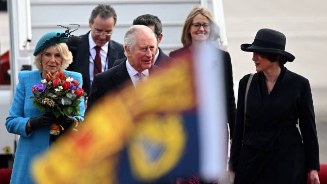 Duitsland rolt rode loper uit voor eerste staatsbezoek Charles en Camilla: ‘Duitsers zijn dol op royalty’