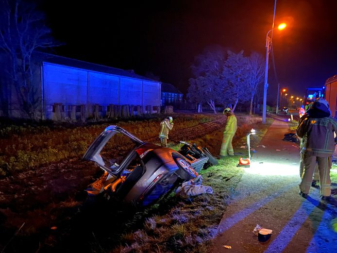 Ongeval Nieuwpoortse Steenweg Gistel: De wagen van het slachtoffer dat werd aangereden, eindigde in de gracht