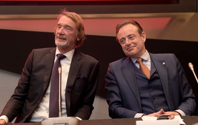 Ineos-CEO Jim Ratcliffe en Antwerps burgemeester Bart De Wever (N-VA).