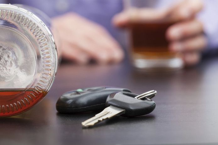 drankrijder alcohol verkeer rijbewijs stock