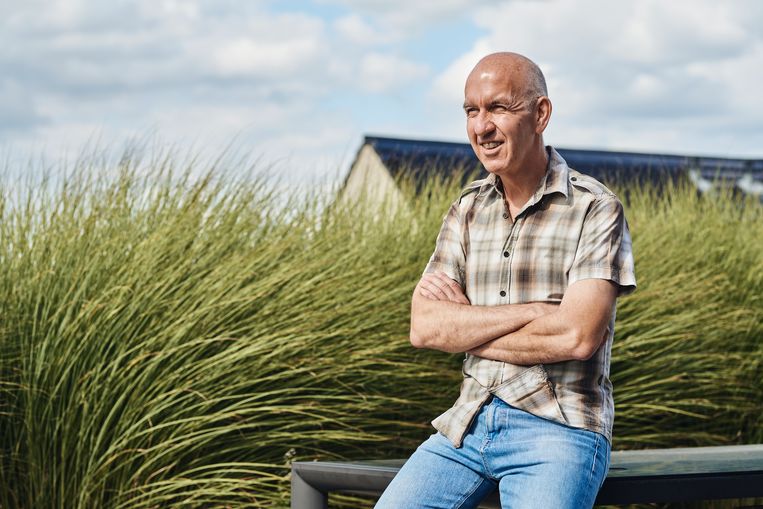 Biostatisticus Geert Molenberghs: “Het zal het kwestie zijn van niet te panikeren en niet meteen de hele school te sluiten.