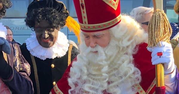 Hartverwarmende Intocht In Den Bosch Zonder Demonstraties Snoepen Mag Van De Sint Als De Kinderen Er Genoeg Bij Bewegen Den Bosch Vught Bd Nl