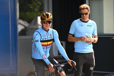 LIVE CYCLING WORLD CUP. Evenepoel and Campenaerts went to explore part of the time trial course in Switzerland