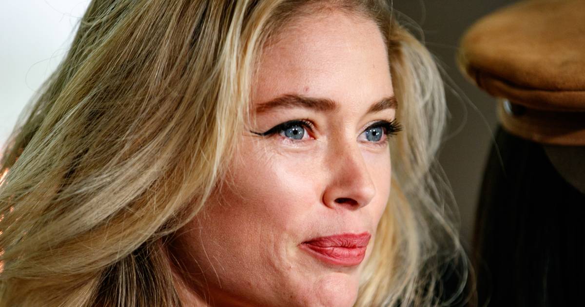 Doutzen Kroes denuncia la politica di Corona, ma ha ricevuto migliaia di euro a sostegno di Corona اهد